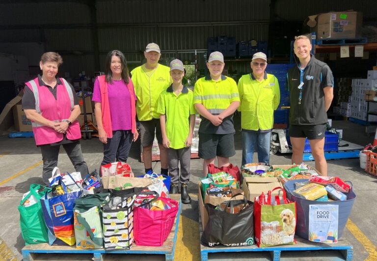 Bendigo community delivers a remarkable 420KG food haul for families in need